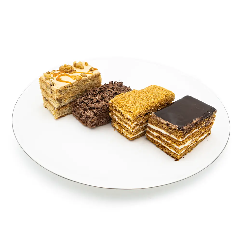 BlackJack Assorted Cakes #3, 16 ct